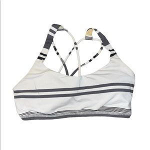 Lululemon sports bra